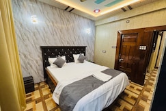 The Ecstasy Inn, Varanasi