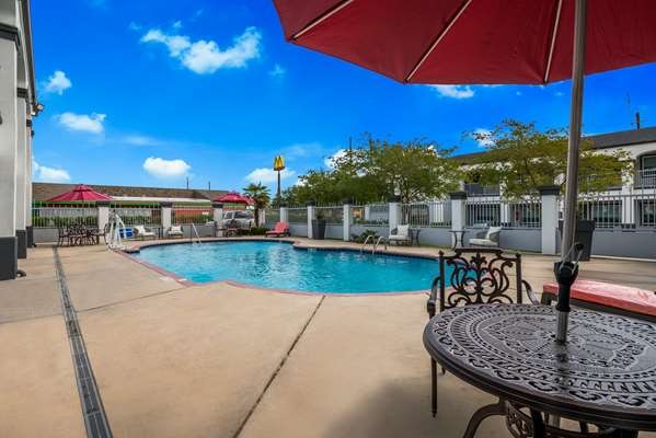 Best Western La Place Inn - Tap to explore photos