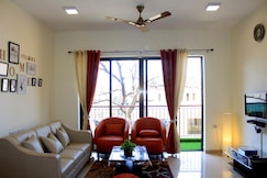 Casa Alamos Apartment 10 min drive to Panjim city, Goa