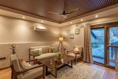 Residences By Tarika by VEO - Part of StayVista, Chail