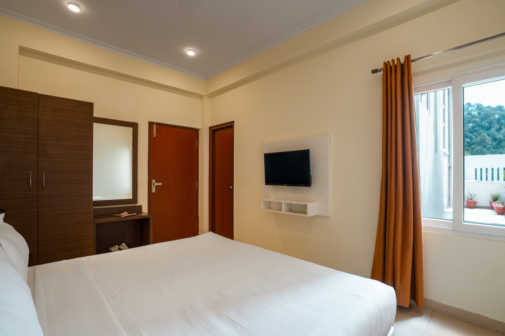 Hotel Clarks Inn, Bhowali - Tap to explore photos