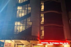 Hotel Rathna Palace, Nidadavolu