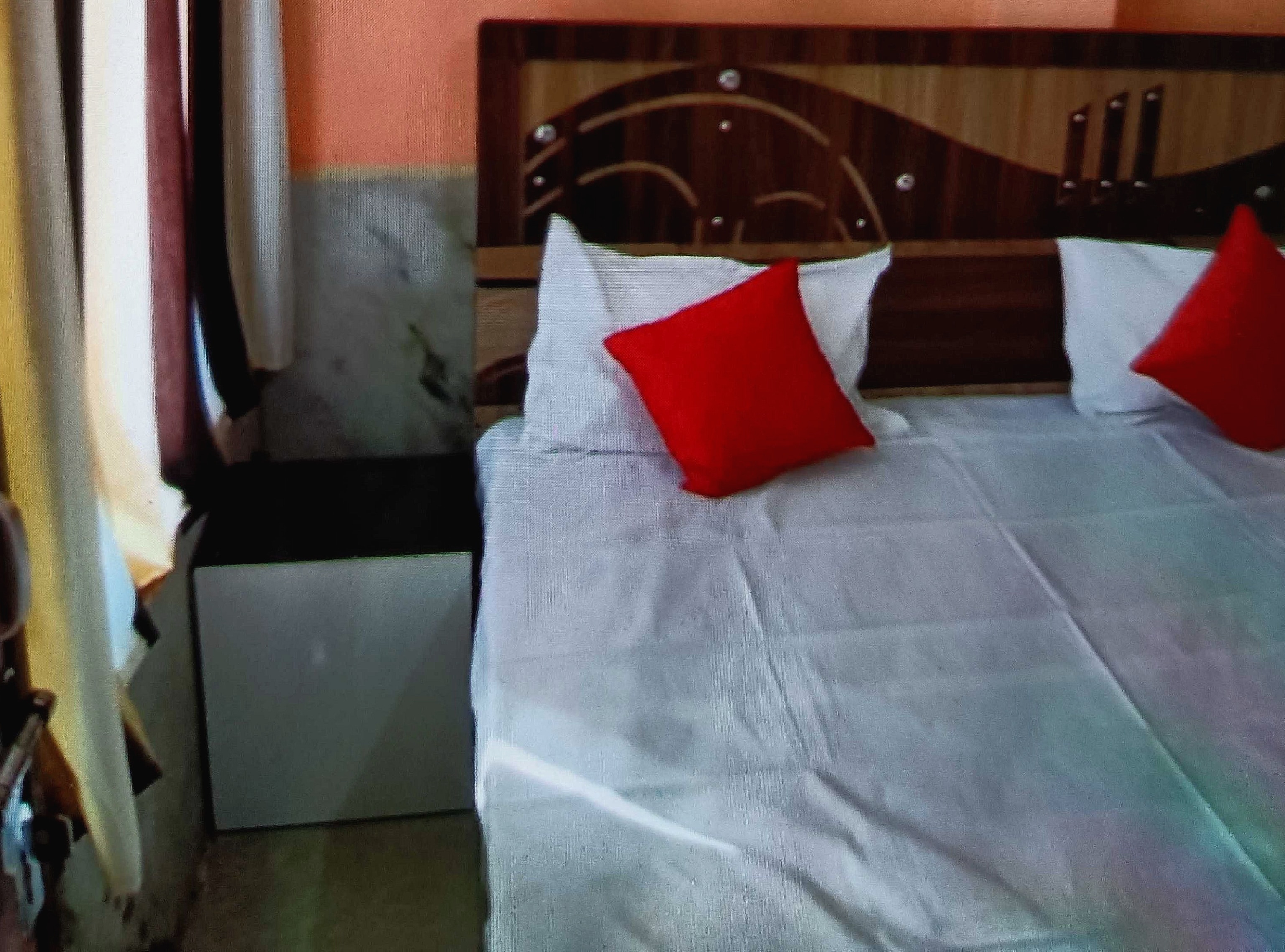 Hotel O Mayank Hotel & Meeting Hall - Tap to explore photos