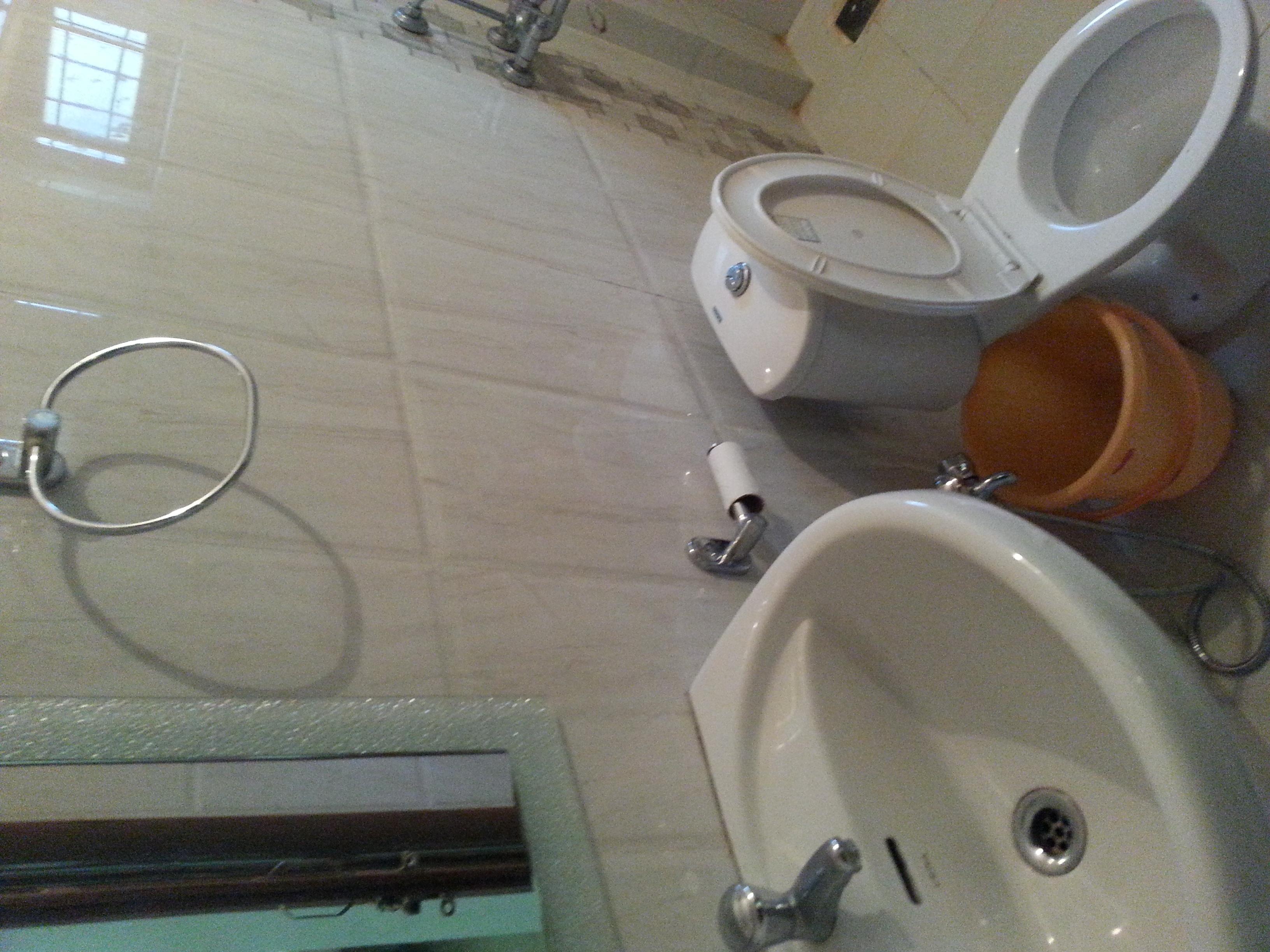 Kargoor Homestay Bunglow - Tap to explore photos