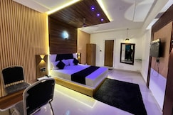 Hotel The Grand Near Maninagar Railway Station, Ahmedabad