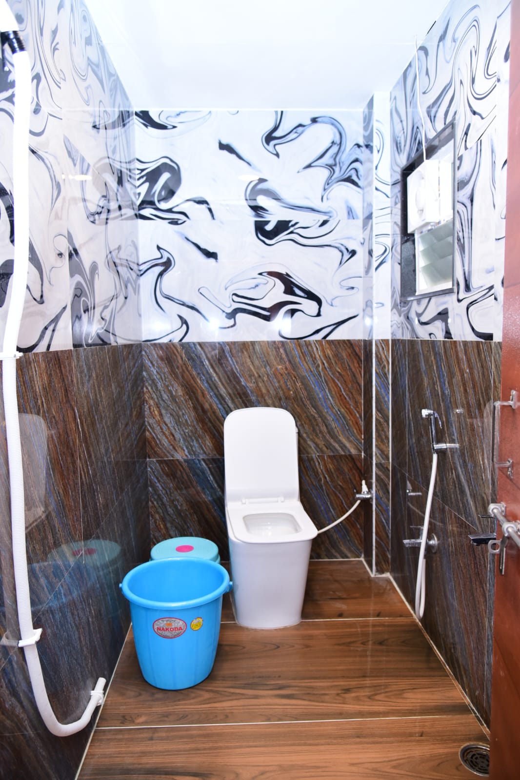 GPG RESIDENCY (GURUPADUKA GRAND RESIDENCY ) - Tap to explore photos