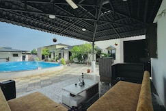 The Kesari Farms, Ujjain