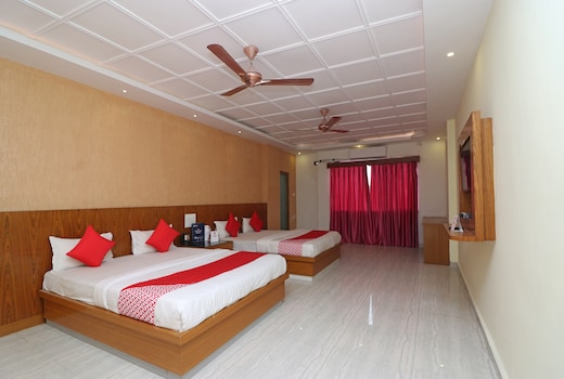 Hotel O G K Palace