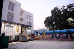 Hotel Sainik Grand, Varanasi