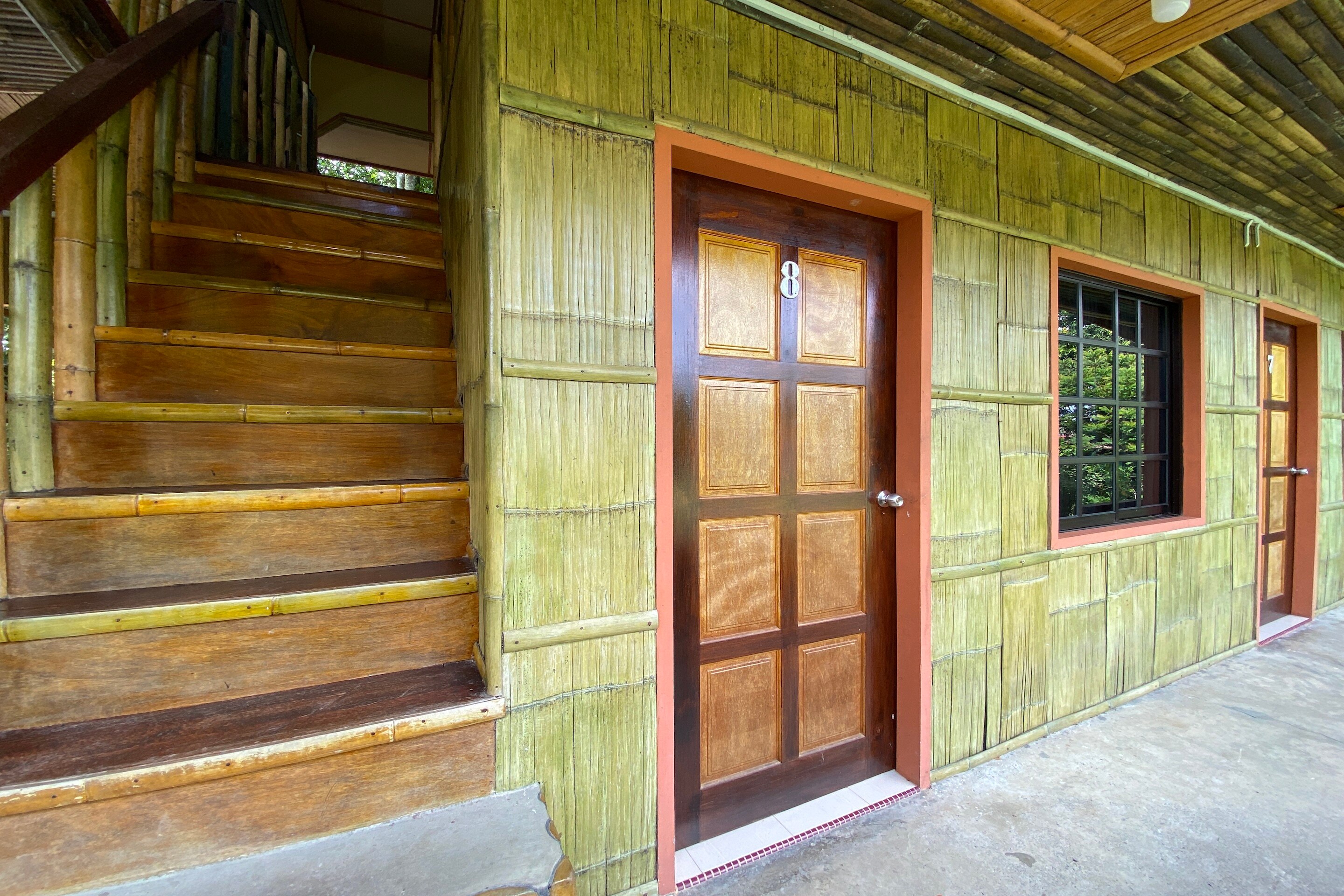 OYO HOME 90286 Yuna Bamboo Rest & Stay - Tap to explore photos