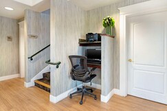 Best Western Cedar Inn & Suites, Calaveras