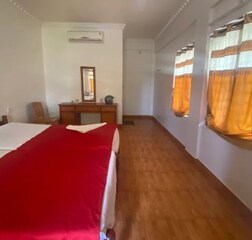 Deluxe AC Room
