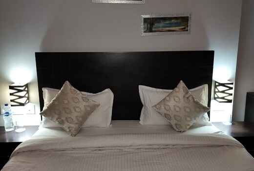 Pearl Suites and Resorts