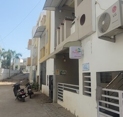 176 1 bhk