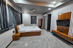 Hotel Pooja Inn, Barshi