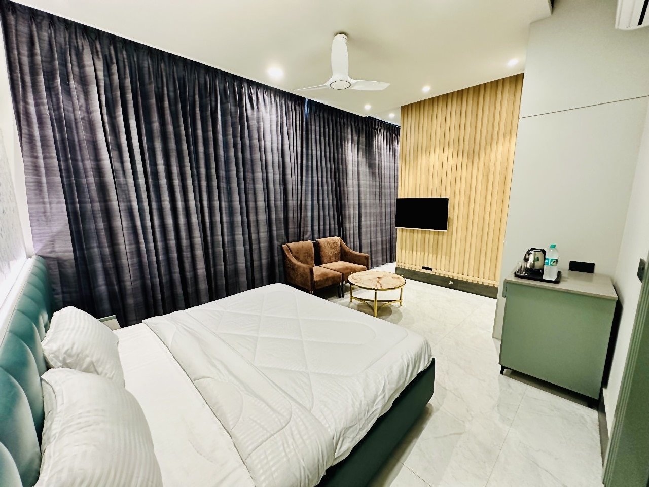 Hotel Sumedha - Tap to explore photos