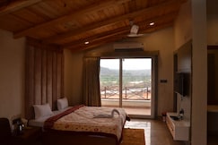 MOTEL HOTEL RESORT, Datia