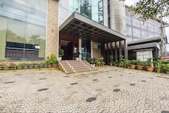 Hotel Pearl Royal, Thodupuzha