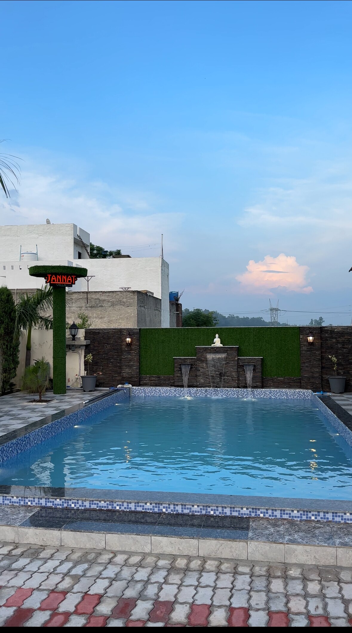 Jannat Villa - Tap to explore photos