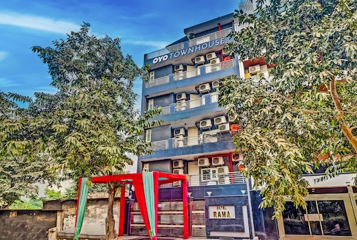 Townhouse Rama Hotel