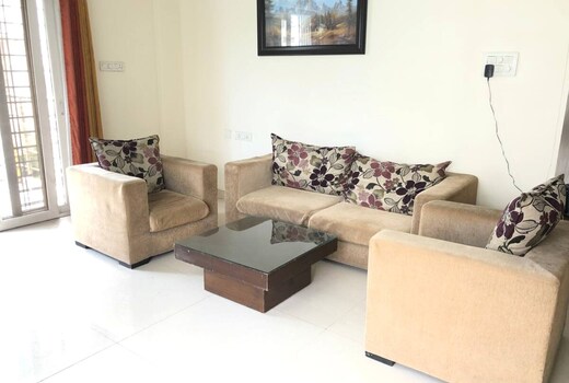 Service Apartment in BKC, Mumbai - 502