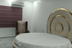 Hotel O Baba Dhaba Restaurant & Hotel, Prayagraj