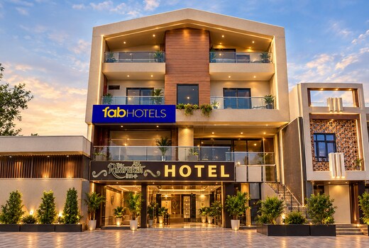 FabHotel Rudraksh Inn