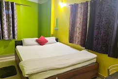 Radha Rani Lodge, Siliguri