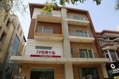 Hotel Ivory 32, Delhi