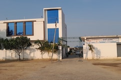 Hotel The Manglam Farm House, Kannauj