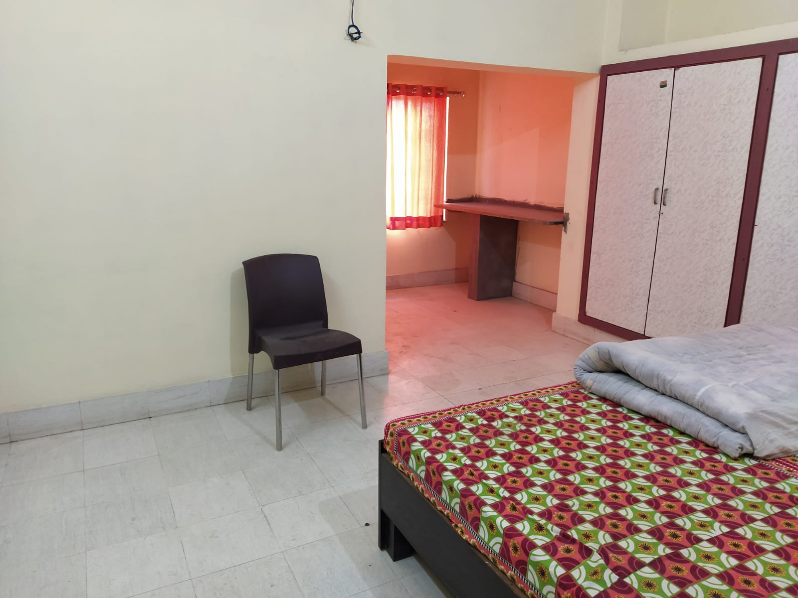 Vinayak Rooms - Tap to explore photos