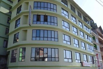 Gajraj Hotel