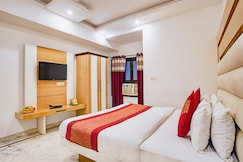 Hotel Hindustan International near Connaught Place and New Delhi Railway Station, Delhi