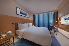 Holiday Inn Express Beijing Shijingshan Lakeview, Beijing
