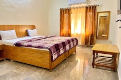Hotel Aditya palace orchha, Orchha