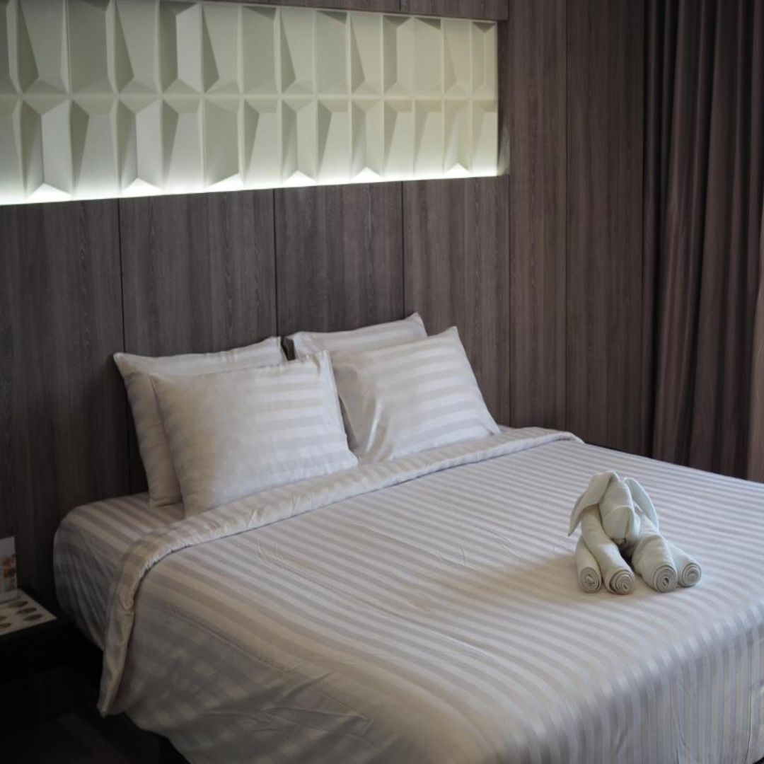 Hermann Hotel Pattaya - Tap to explore photos