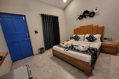 Sera's Beach Side Hotel, Goa