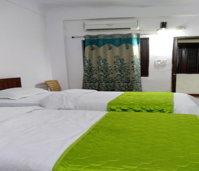 Hotel Mamta Palace - Tap to explore photos