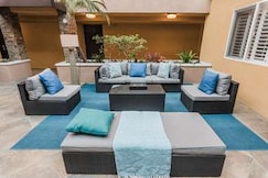 Best Western Plus Manhattan Beach Hotel, Tecate