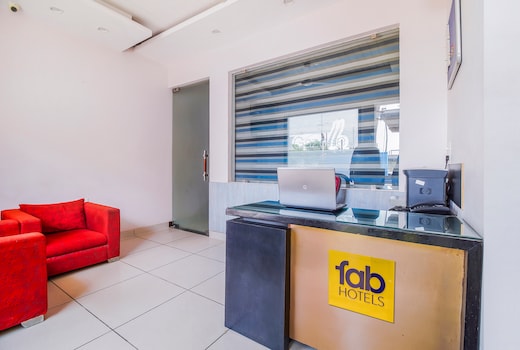FabHotel Gazelle Studios