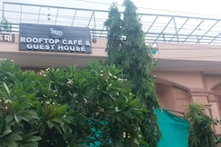 JDR Rooftop Cafe and Guest House