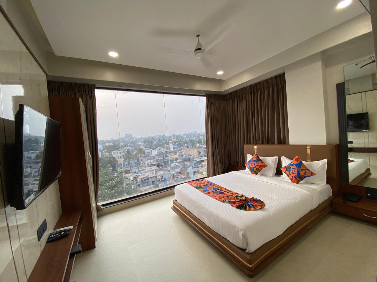 Executive Room AC 1