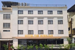 Hotel The Avirajan, Indore