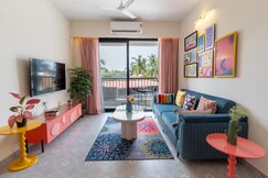 Merlin by @thekiwistays, Goa
