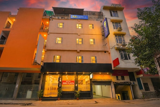 FabHotel Sun Plaza - Near Delhi Airport