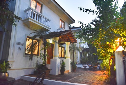 Villa Samaara3 spacious villa 500mts from Candolim