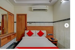 Hotel Yuvaraj Palace, Avanigadda