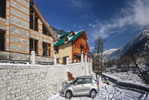 River Side Cottages