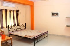 Yashwant Niwas Homestay| Rooms & Caretaker, Ganpatipule