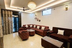 Sukh Ganges 2BHK Luxury Home Stay, Rishikesh